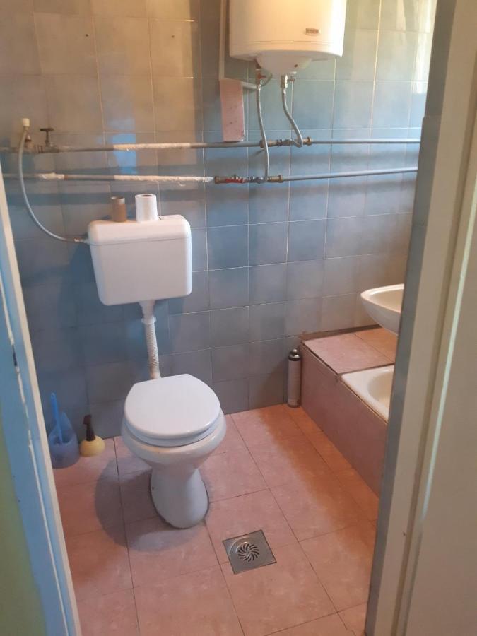 Apartman Novi Sad - Apartment Novi Sad Sremska Kamenica Extérieur photo
