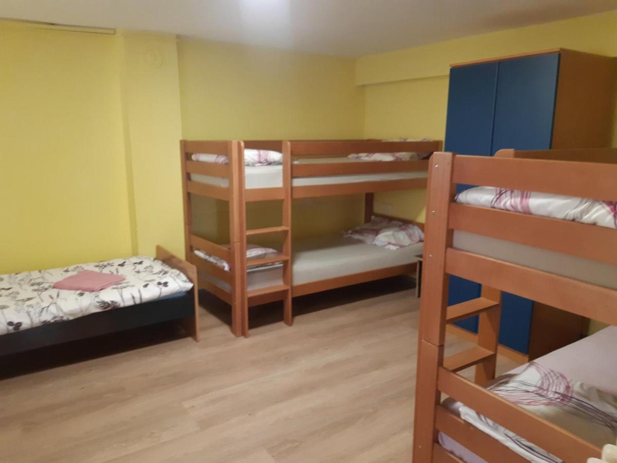 Apartman Novi Sad - Apartment Novi Sad Sremska Kamenica Extérieur photo